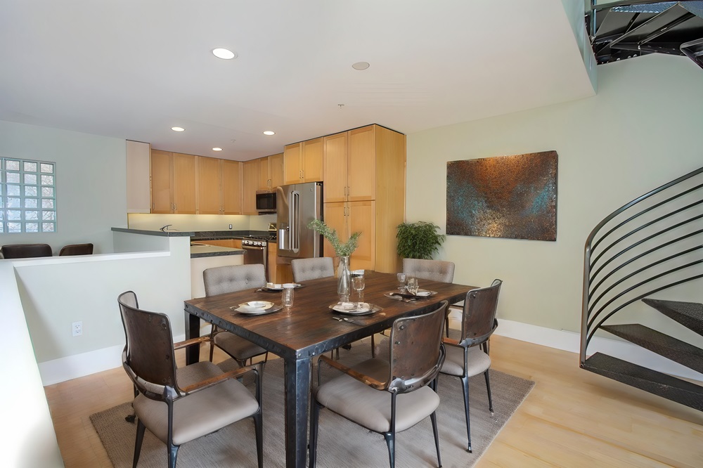 Virtual Staging AI - kitchen - July 27, 2024 9_10