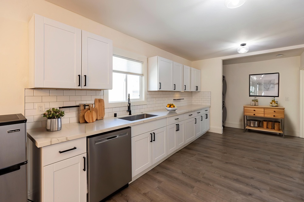 J.-Michael-Tucker-5230 - Kitchen - Scandinavian - 4