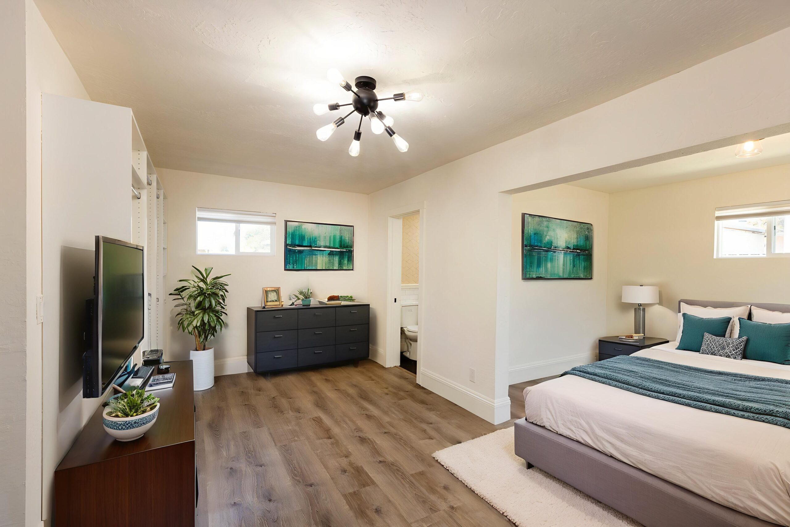 J.-Michael-Tucker-5283 - Bedroom - Modern - 1