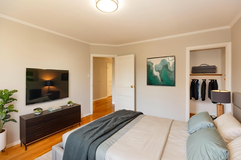 J.-Michael-Tucker-0987 - Bedroom - Modern - 0